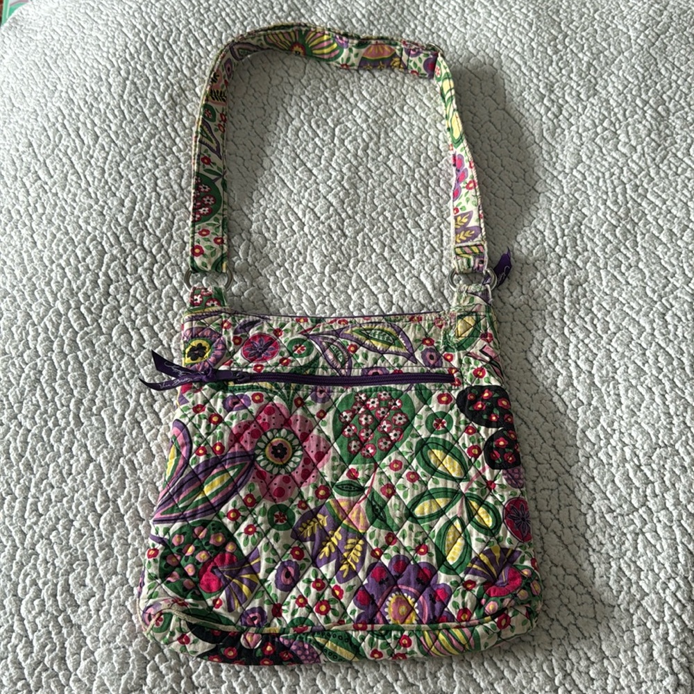 vera bradley cross body purse!